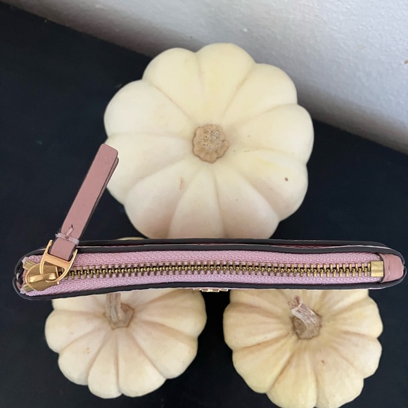 Tory Burch Card Case Key Ring - Picture 2 of 6